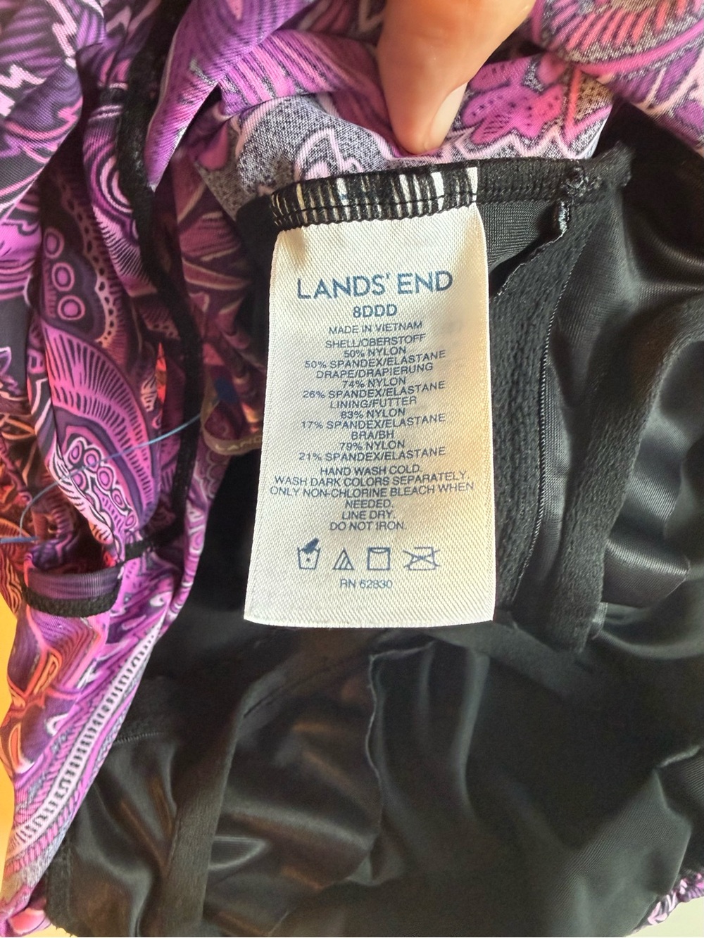 Lands' End purple paisley one piece swimsuit Size 8DDD - Picture 4 of 4